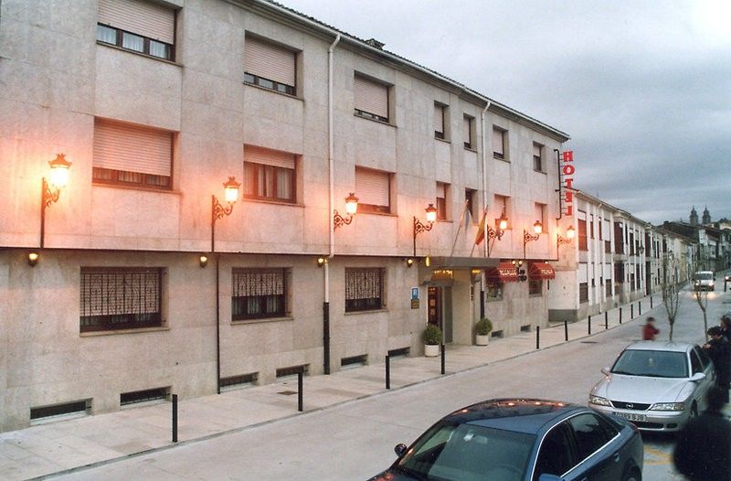 Hotel San Lorenzo Santiago de Compostela Zewnętrze zdjęcie